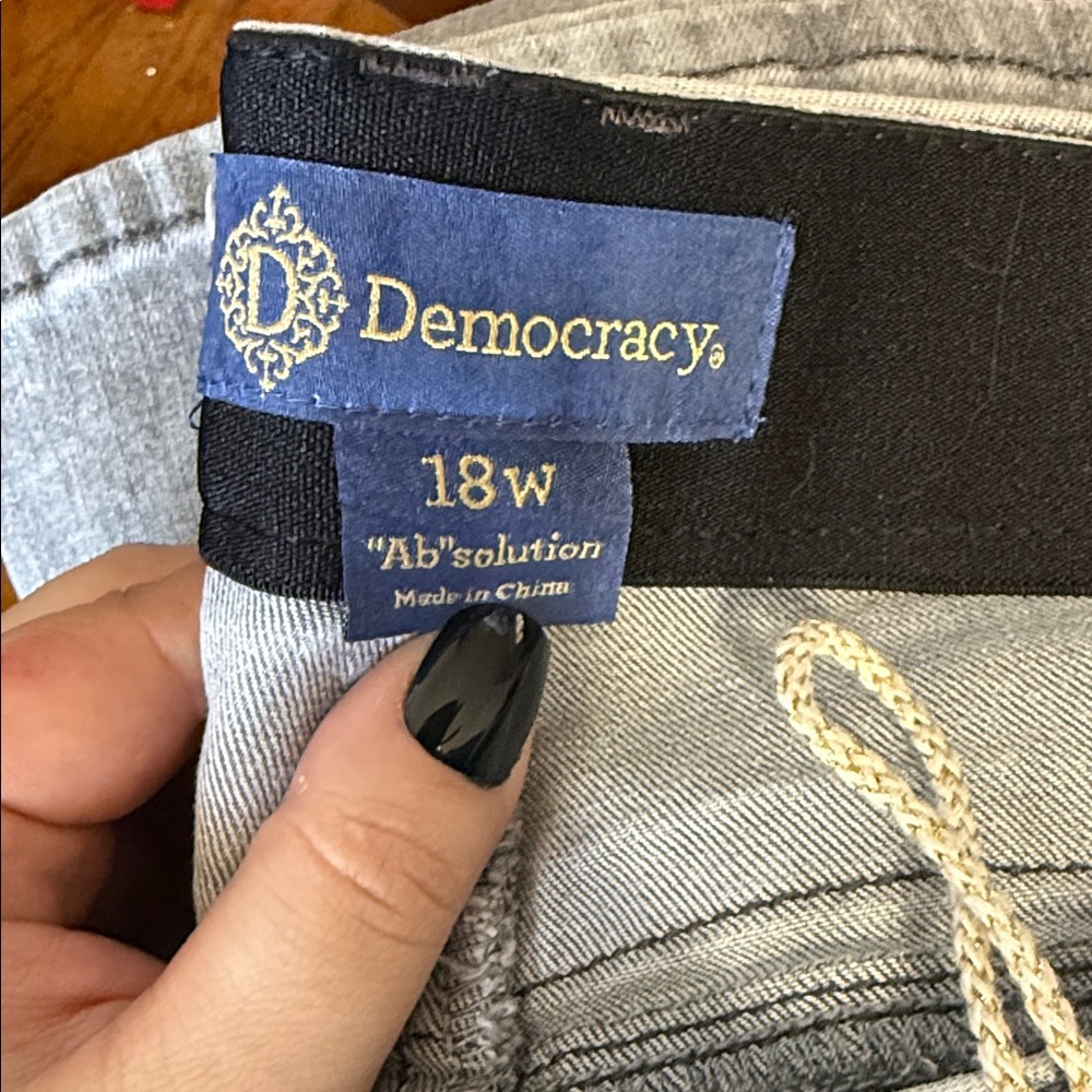 Democracy Women's Light Gray Jeans